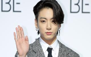 bts-jungkooks-stylish-calvin-klein-ad-sets-the-internet-abuzz-v-kim-taehyung-k-pop-news